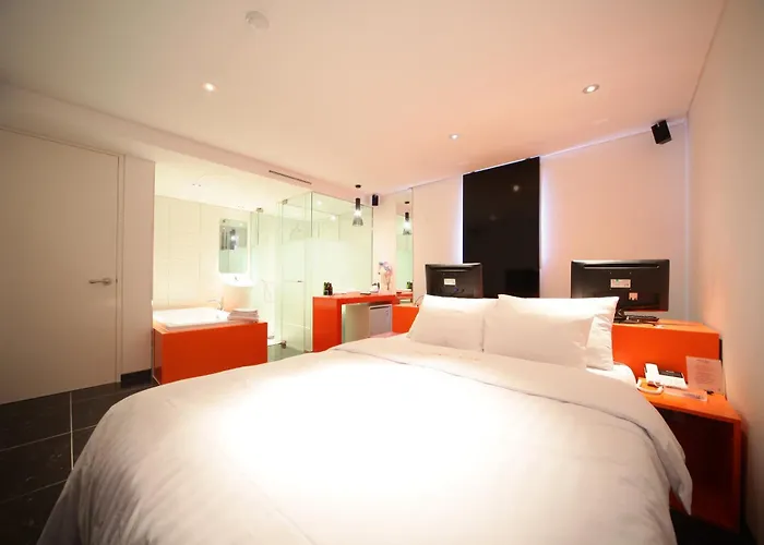 Jongno Pop Leeds Premier Hotel